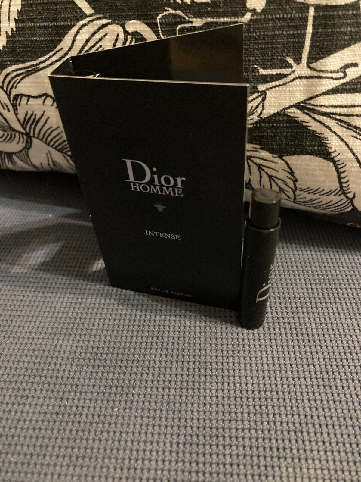 Dior Homme Intense EDP 1ml Sprühflasche Neu-